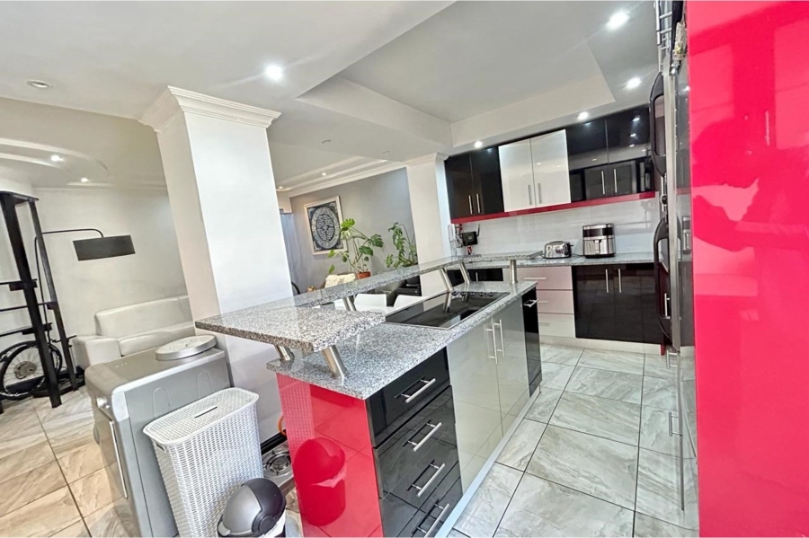 3 Bedroom Property for Sale in Salt River Western Cape